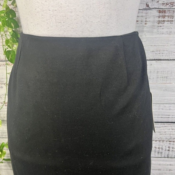 Dalia Collection Skirt size 6 Black Pencil Ponte Knit Knee Stretch Career Casual - Picture 4 of 9